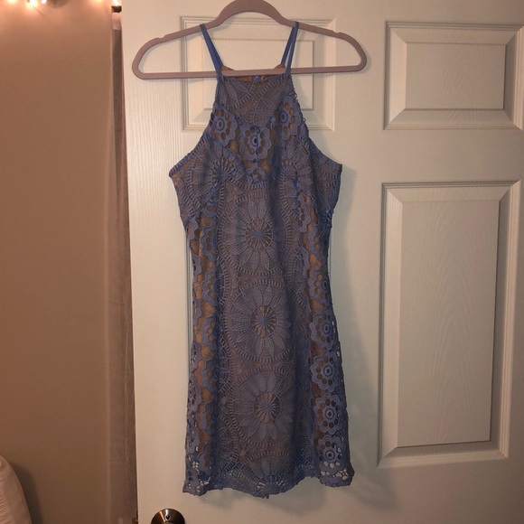 Dress - Picture 2 of 4